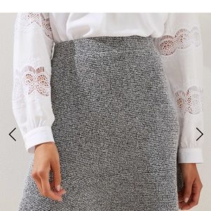 Loft Knit Flippy Skirt size Large